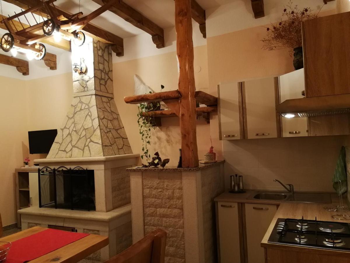 Apartman Fachin Motovun Exterior photo